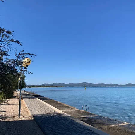 아파트 & Garden 자다르